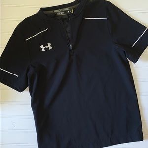 Under Armour Boys baseball warm up
